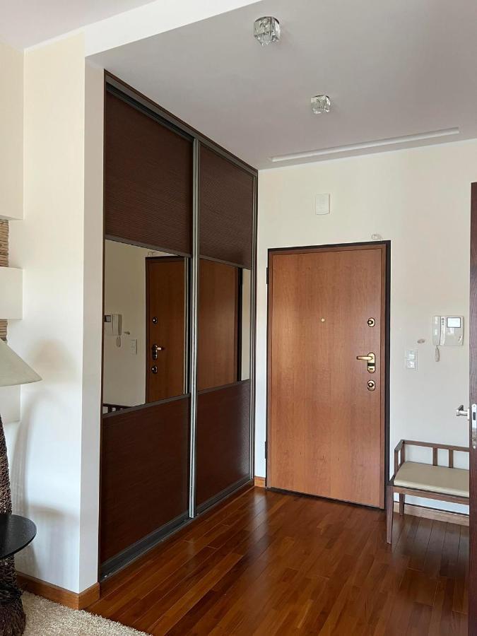 Neptun Park Apartament - 100 M Od Plazy Gdansk Exterior photo